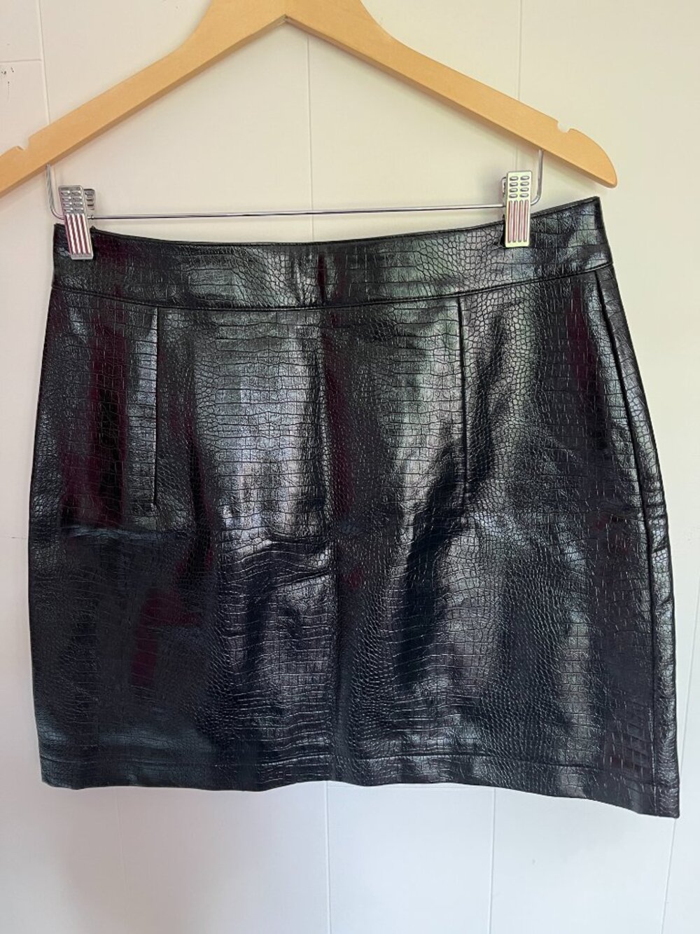 Topshop Black Faux Leather Croc Mini Skirt - Picture 3 of 3